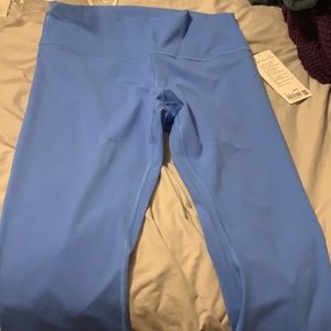 Lululemon Wunder Under size 12 23” crops. Brand new with tags! Never worn!